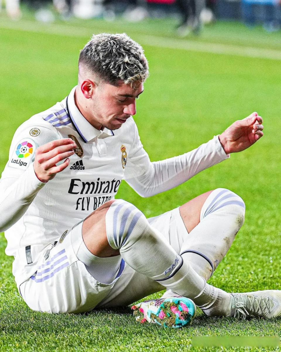 包含皇马豪取胜利！西甲劲旅晋级淘汰赛！的词条