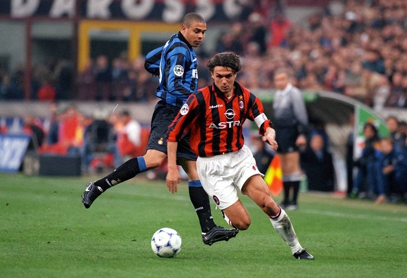 开云体育app-足球比赛中的惊心动魄瞬间值得回味！