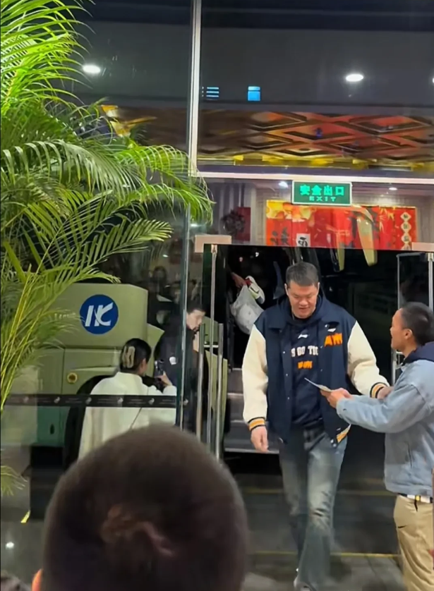 克罗托内客场奏凯，稳定保持积分上升