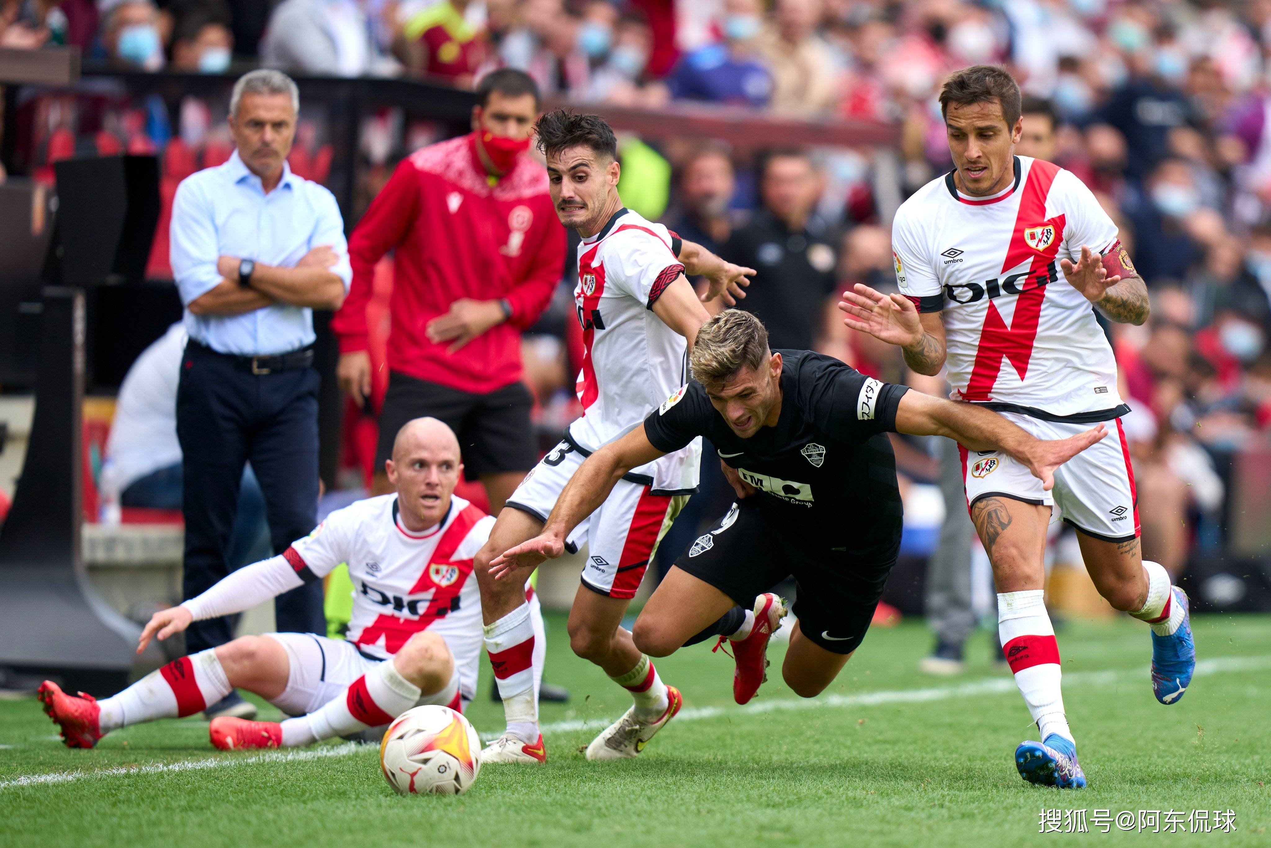 开云体育下载-包含弗莱堡客场失利陷入低谷，球队需踏实打好下一场的词条