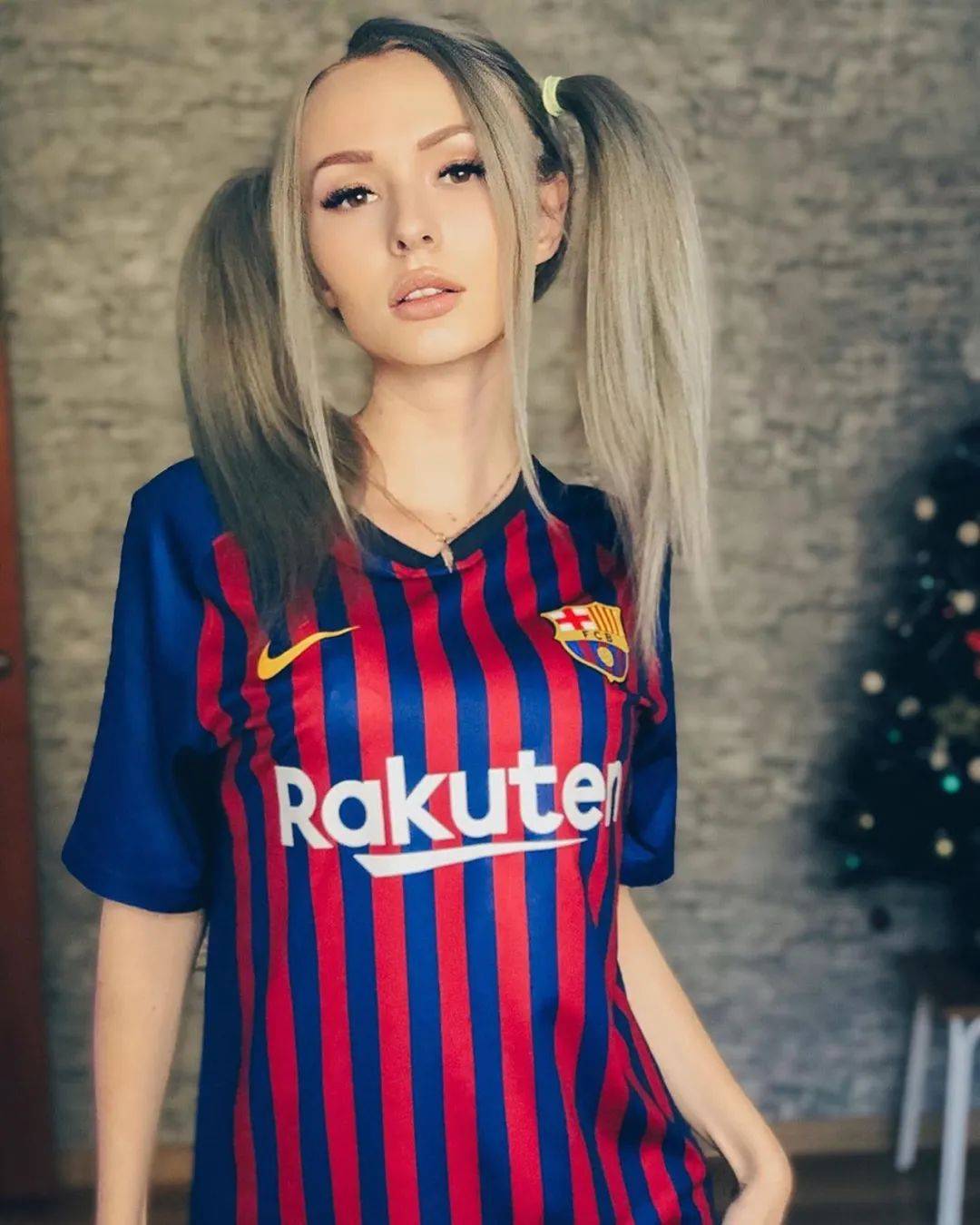 开云体育-关于西甲联赛：巴塞罗那女篮大胜提升排名的信息