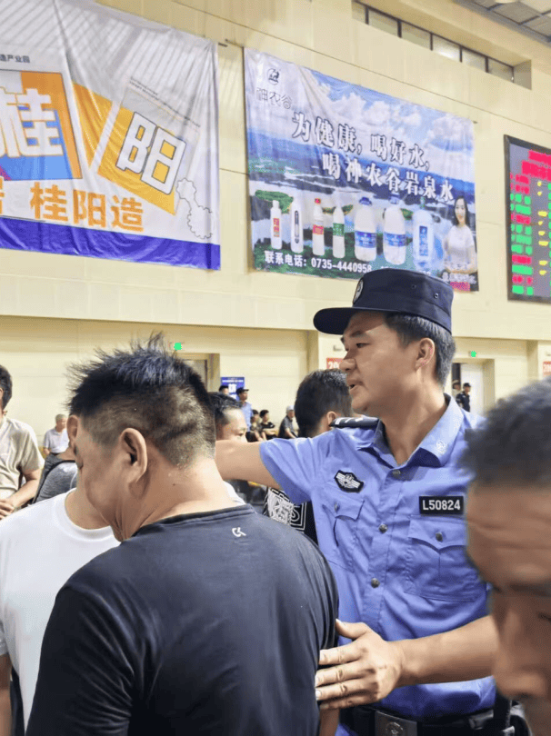 开云体育链接-包含体育盛事安保措施严密，保障比赛顺利进行的词条