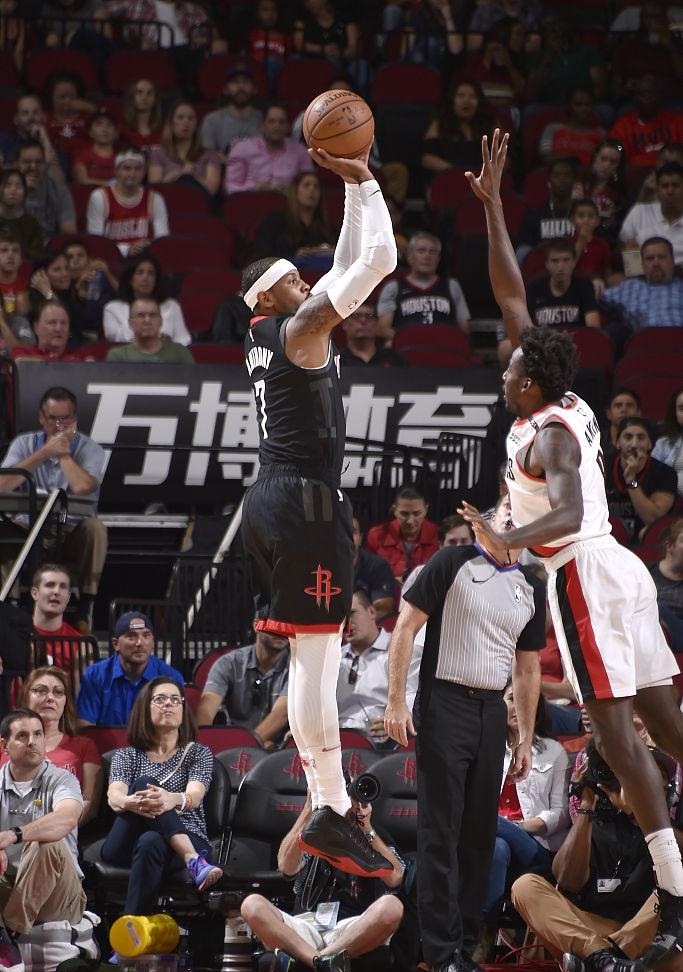 包含宁夏队遭遇四连败，士气低迷的词条