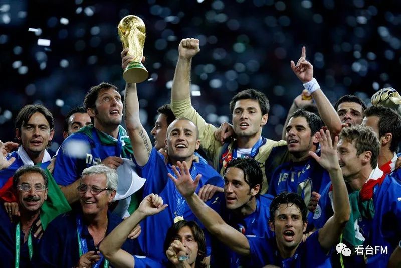 意大利篮球锦标赛取得圆满成功，吸引无数球迷前往观战的简单介绍