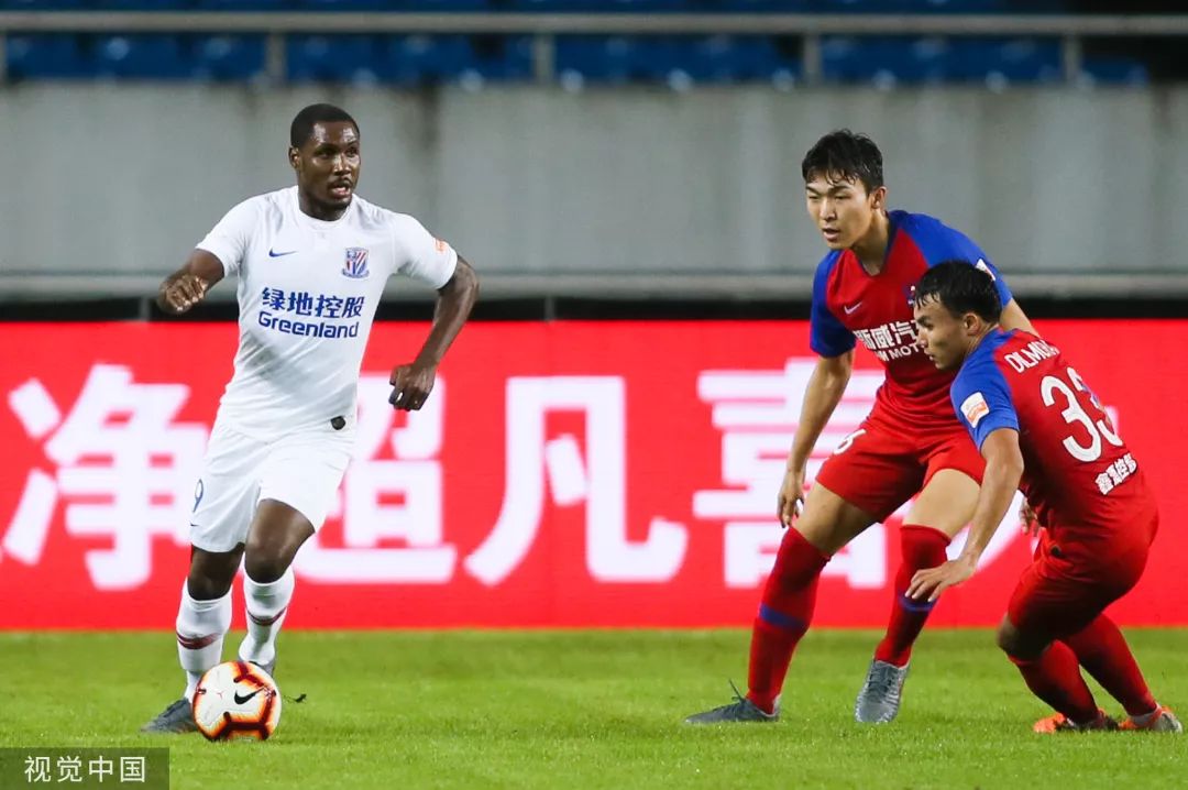 重庆队惨败落败，遭受连续失败压力的简单介绍