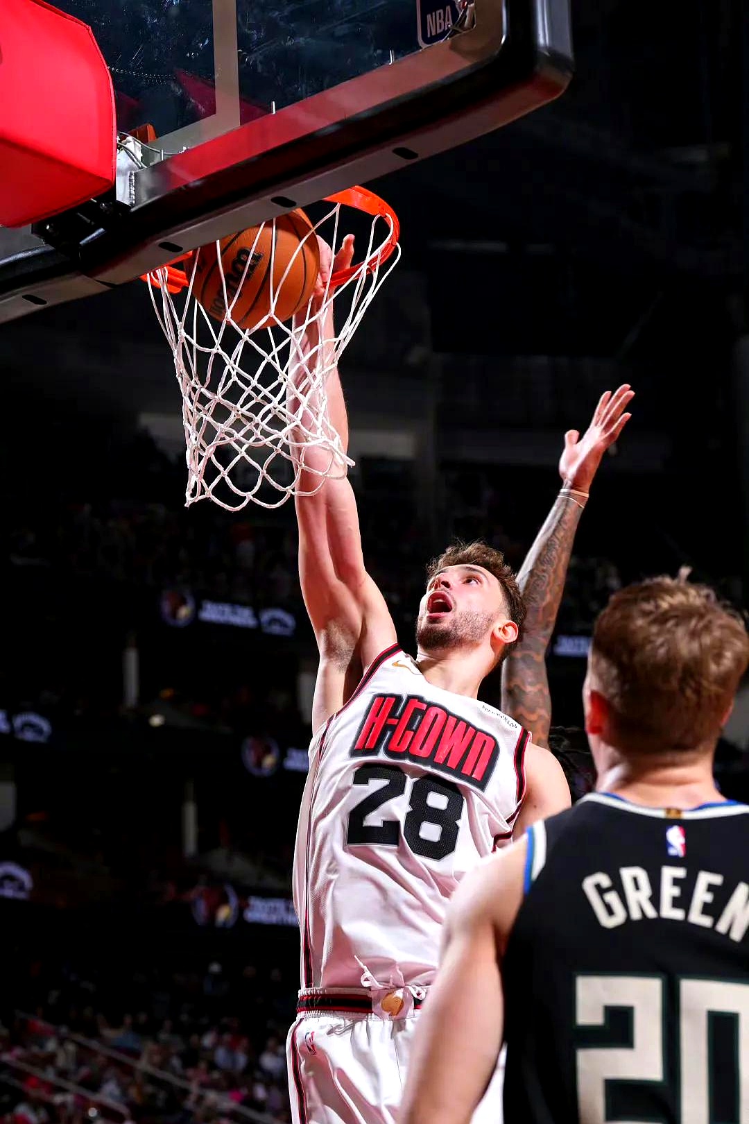 关于雄鹿队击败活塞，为总决赛冲刺增添动力的信息