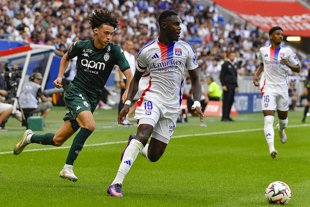 开云体育中国官网-摩纳哥球队在激烈比赛中获得胜利，提升实力